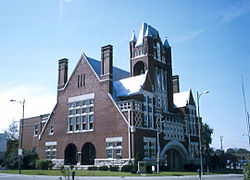 Nelson County Court House